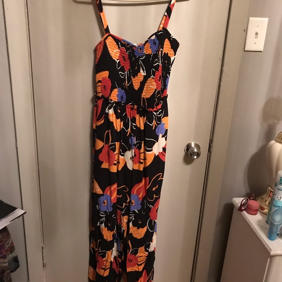 Jumpsuit - Picture 3 of 5